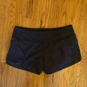 Black lululemon running shorts size 6